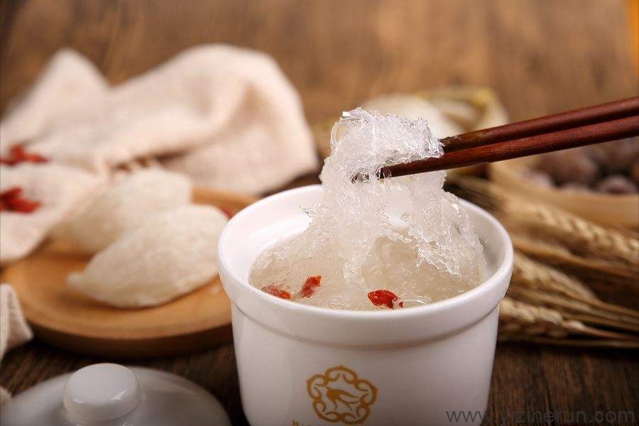 山药炖燕窝 燕窝图
