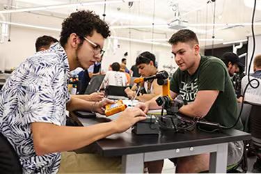 美国Slippery Rock University2