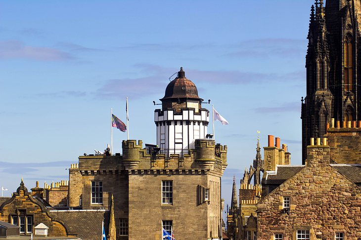 scotland-edinburgh-camera-obscura