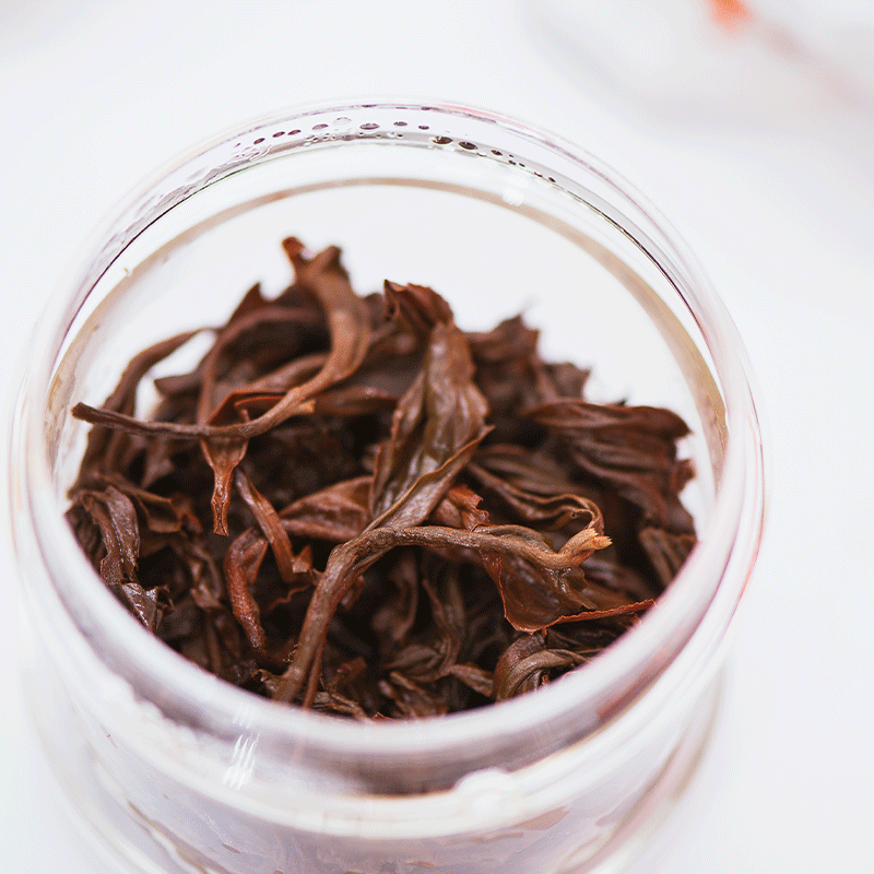 临沧大雪山罐装红茶 古树茶叶 非常小罐系列雪山红 紧压茶饼 15* 8g