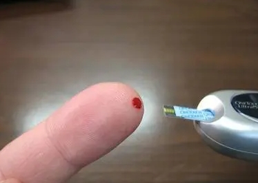 一旦得了糖尿病，该怎么办？别着急，这四种方法劝你对照选择