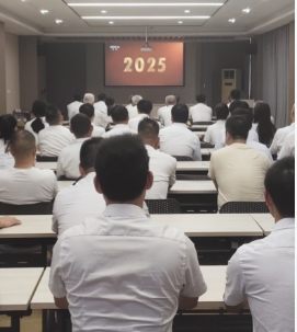 铭记伟大胜利 汲取奋进力量——一八二队组...