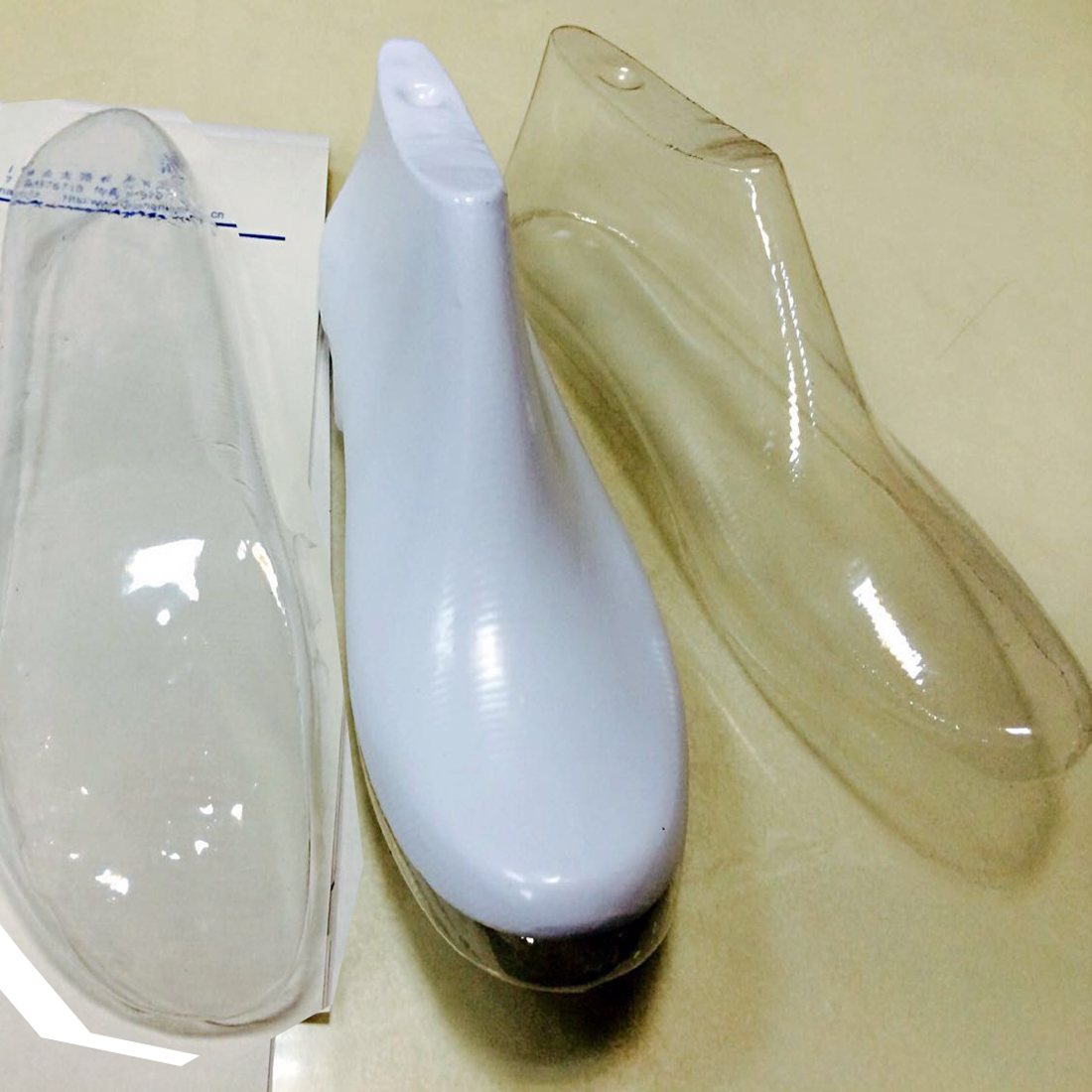 Shoe Making Film Vacuum Shaping Heat Shrinking Plastic Molding Machine