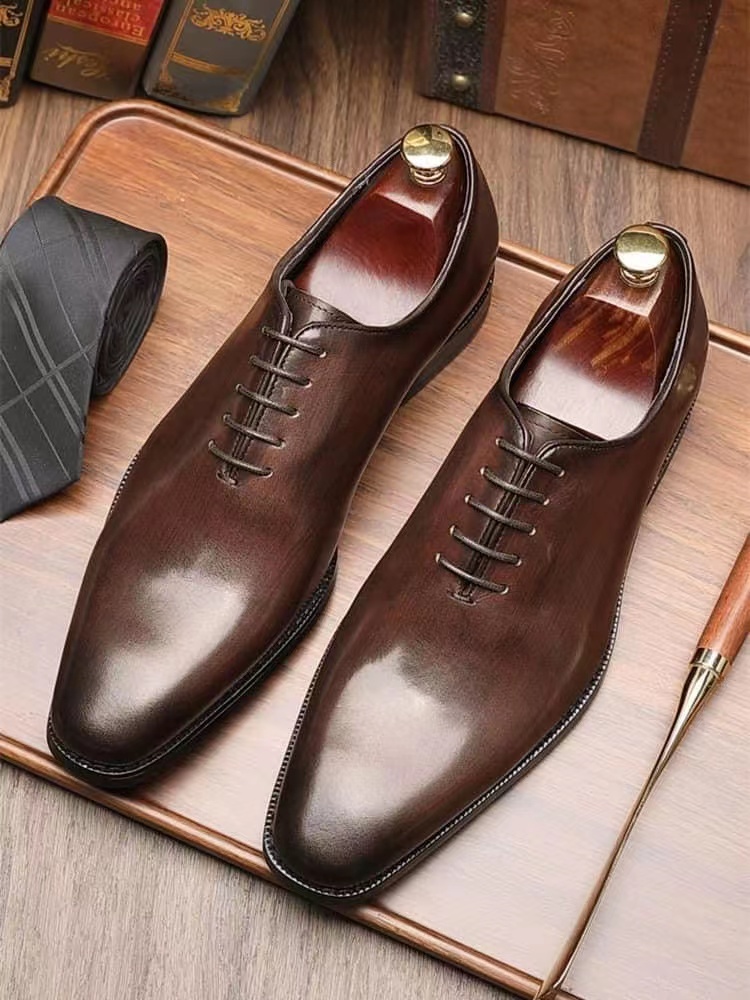 Customized high-end genuine leather gentlemen's leather shoes