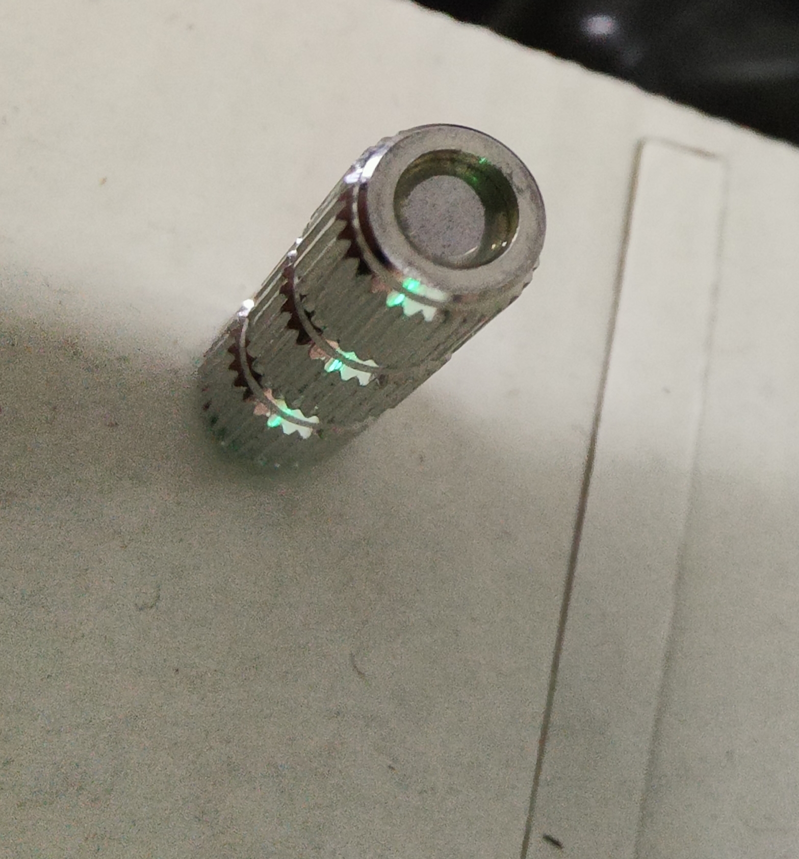 磁铁铝壳装配机