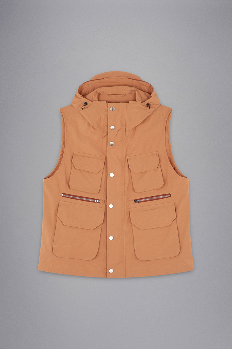 GARMENT DYED GILET