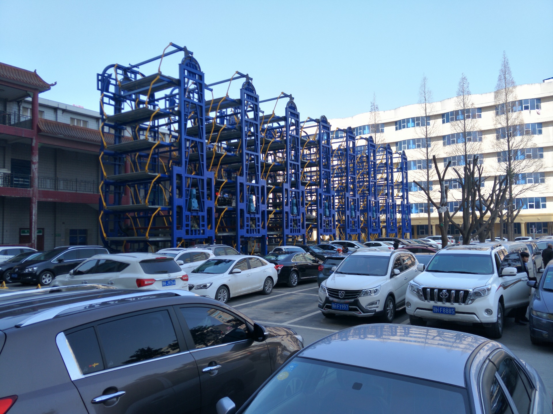 荊門市第二人民醫院垂直循環類立體停車設備