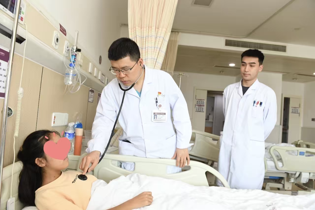 56a8ca30dff52819741ed04554043bc1