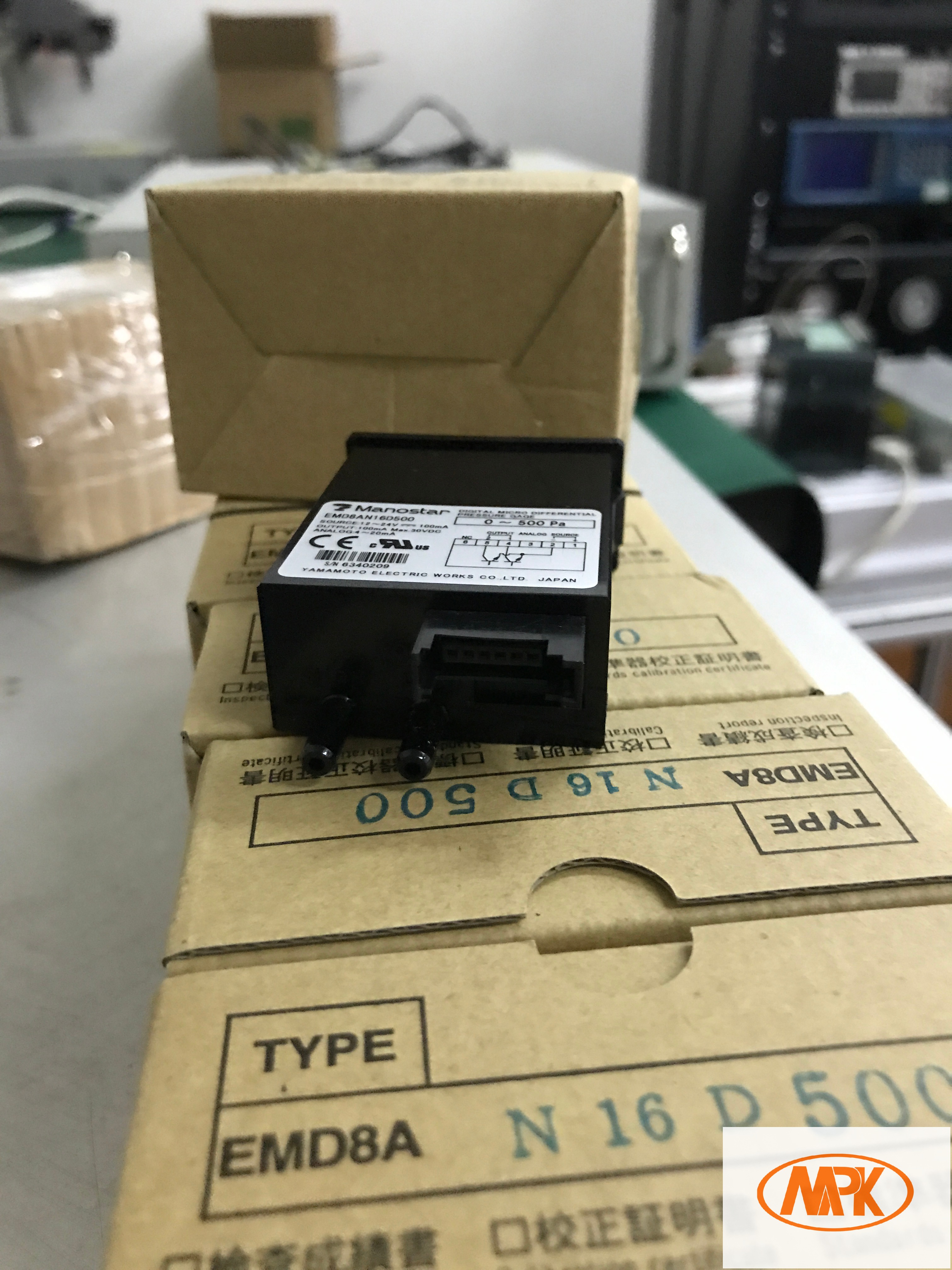 山本数显微差压计EMD81N16D5004