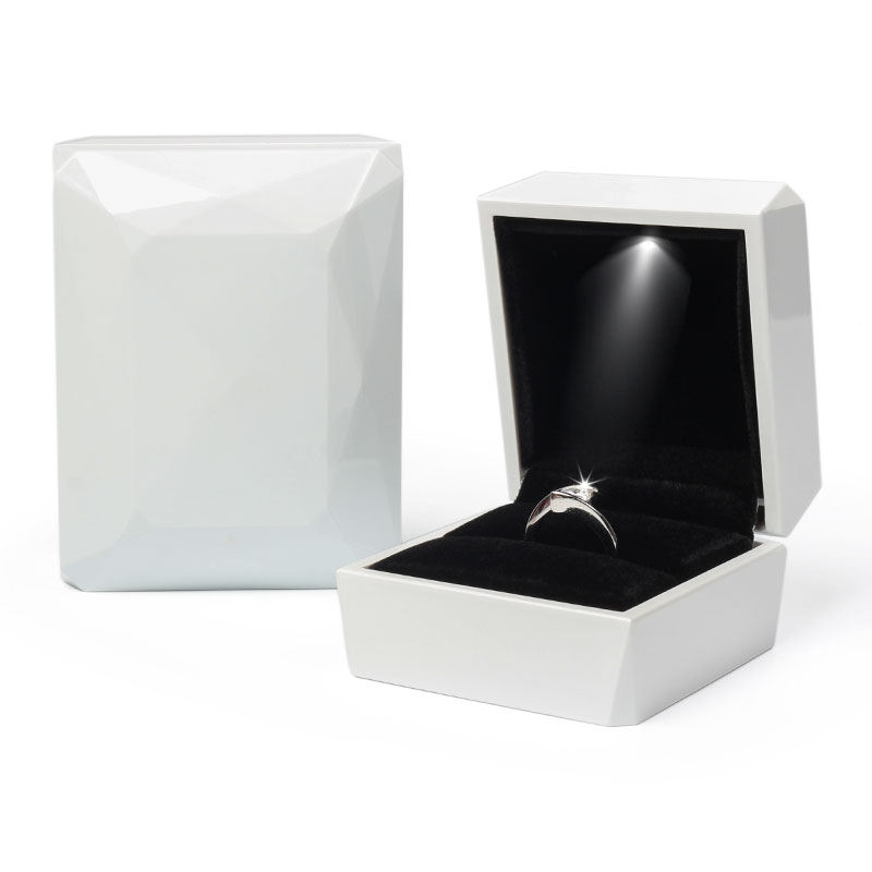 Diamond Shape LED Light Jewelry Box (model: JB-12)