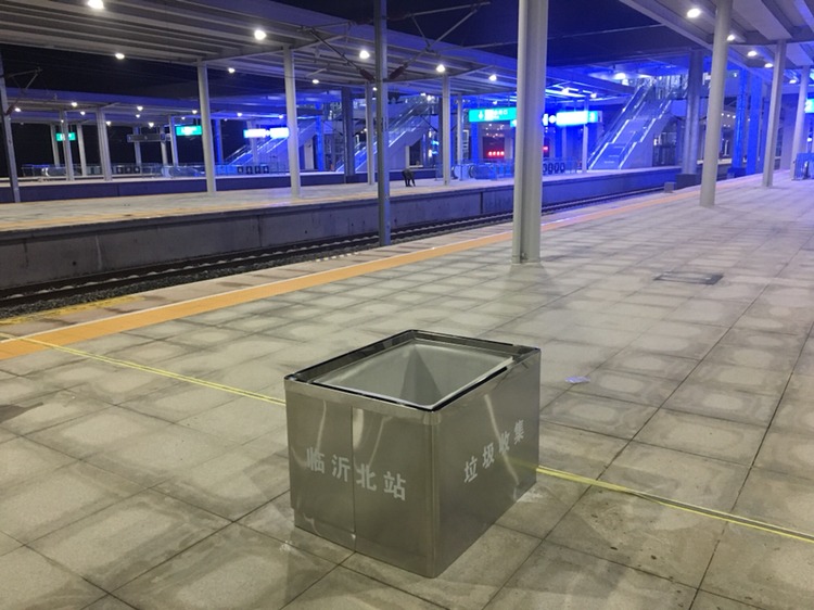 不锈钢垃圾箱 不锈钢垃圾箱