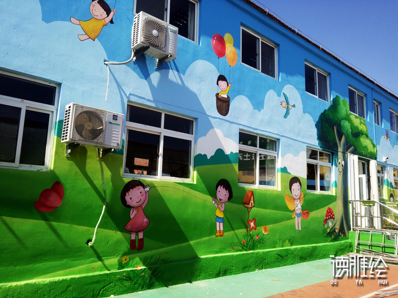 ▲幼儿园墙体彩绘 | 青岛新世纪幼儿园外墙彩绘  |  卡通树