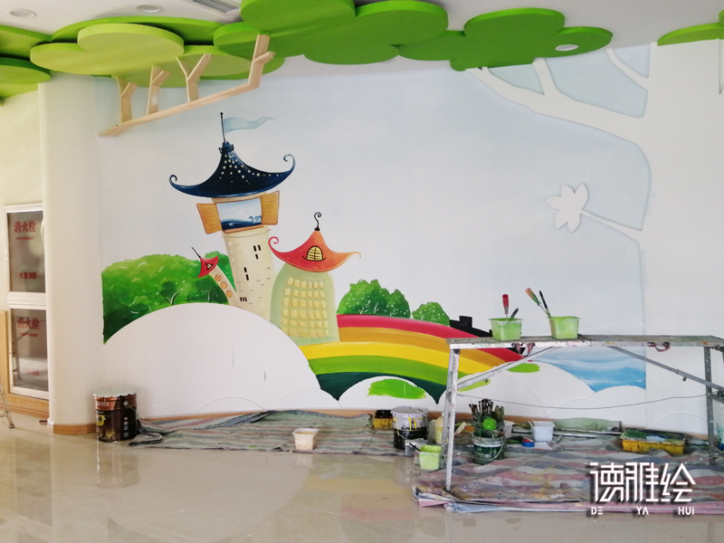 ▲幼儿园室内彩绘 |给孩子一个童画般的童年 | 青岛远洋风景幼儿园室内彩绘 | 森林城堡手绘形象墙