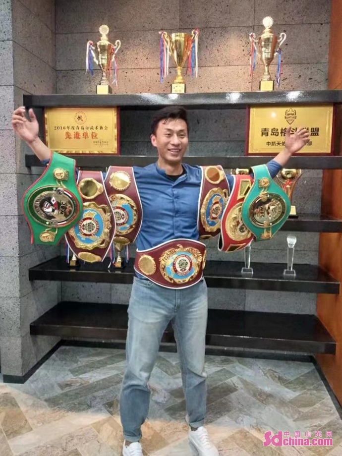 中国山东网报道-彭渊龙和他的拳击人生：让更多年轻人站上世界拳坛