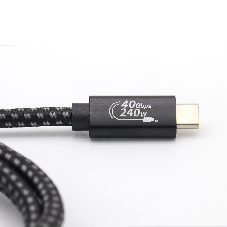 USB4 40Gbps with 100W or 240W Charging cable