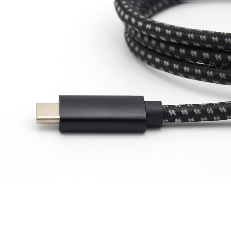 USB 4 Cable Supports 40 Gbps Data Transfer 100W Charging C to C Cable