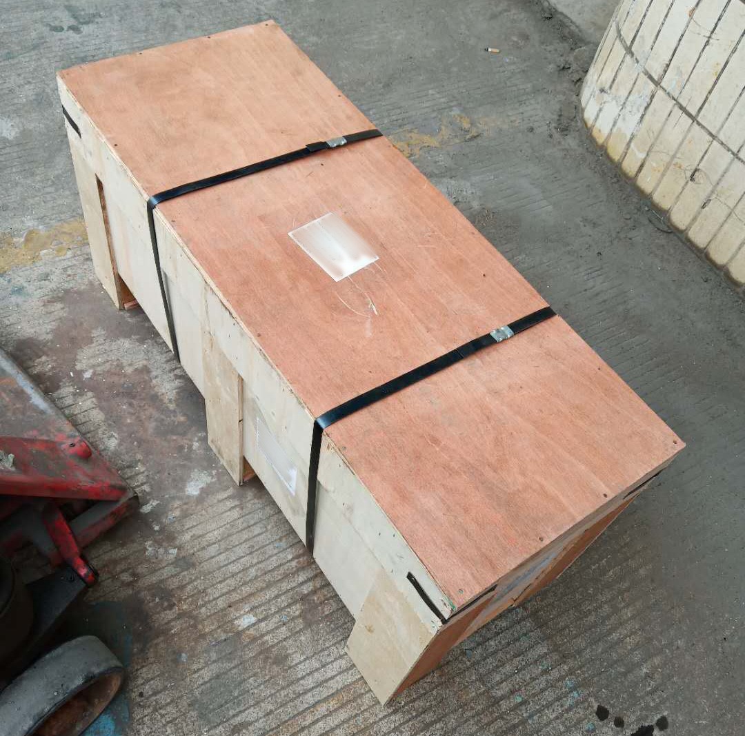 Yingya Hardware wooden box package