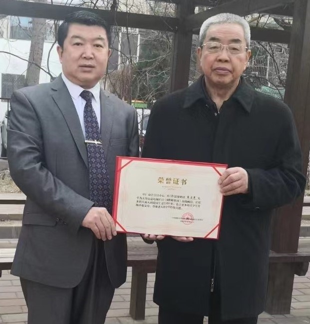 薛启亮 3