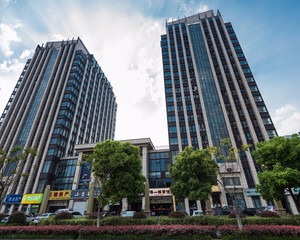 精装房窗帘600套、由家美馨窗饰有限公司定做