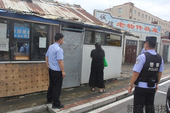 民警“话聊”俩小时  劝下欲轻生女子