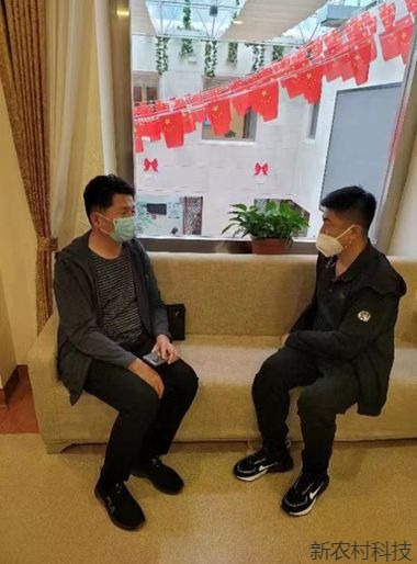 我为群众办实事  群众享受零距离服务