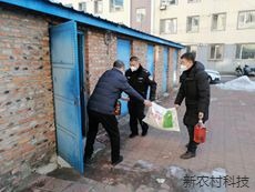 天森公安治安大队  民警致敬参战老兵