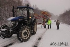 风雪连天急救援 全力以赴保平安