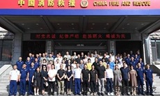 迎八一 献爱心 共筑鱼水深情      －－吉...