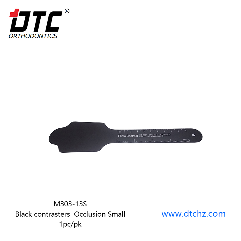 Black Contrasters
