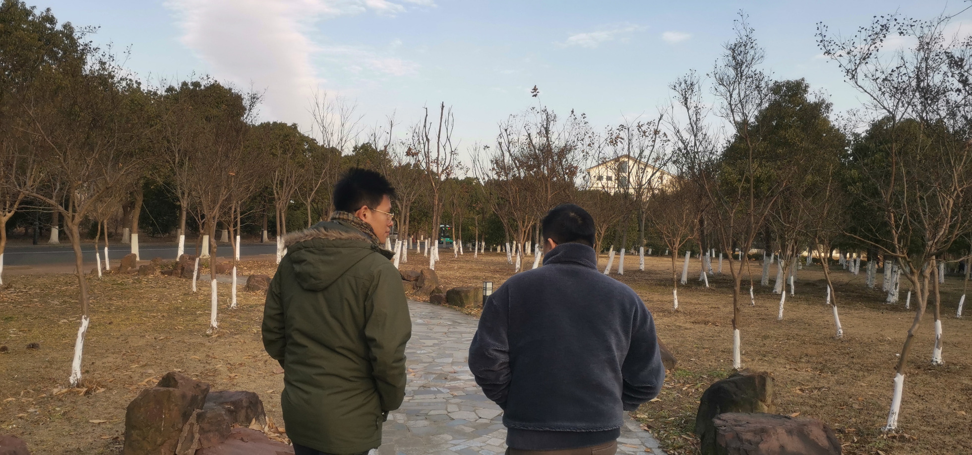 苏大参观3