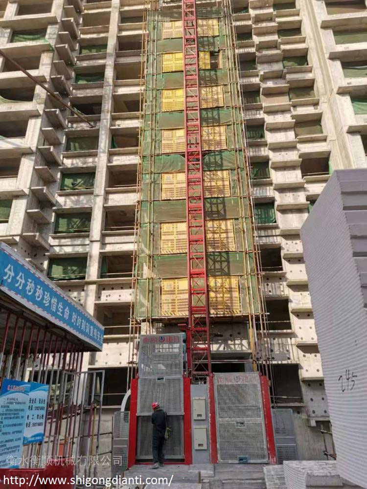sc200/200建筑施工升降机