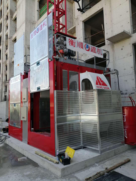 河北齿轮式建筑施工升降机价格