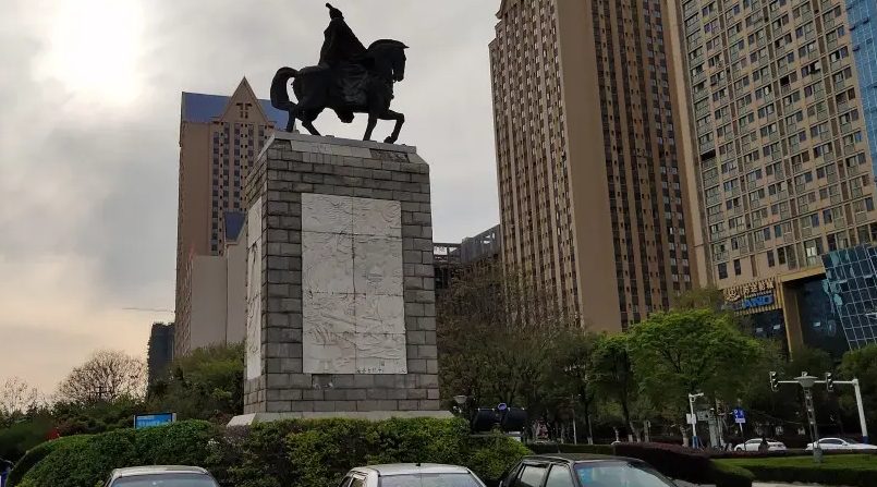 淮南成人高考专升本要什么条件 需要考什么科目
