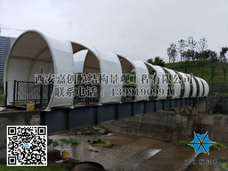 万州滩边河综合治理工程膜结构天桥