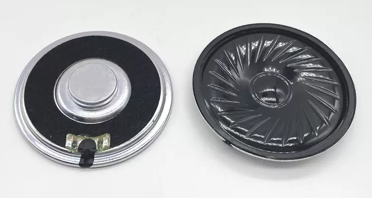 麦拉喇叭