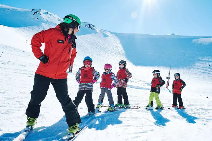 雪界-儿童滑雪