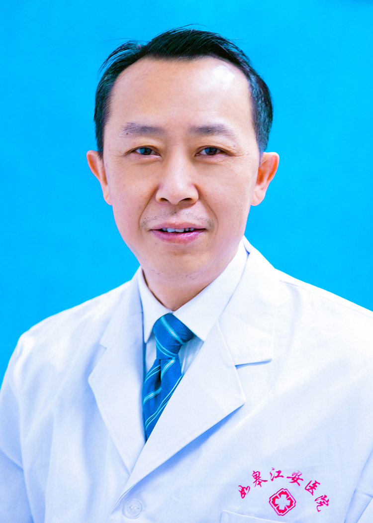 蔡伯圣--副院长--内科主治医师