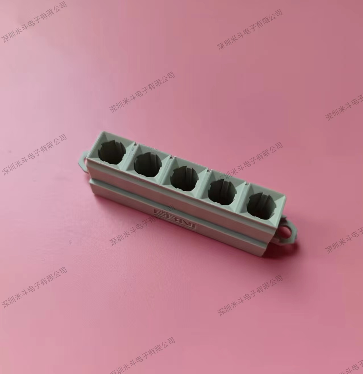 ERNI 424359 欧式 插座 DIN41612 连接器 5孔 5芯 外壳 母座 母孔