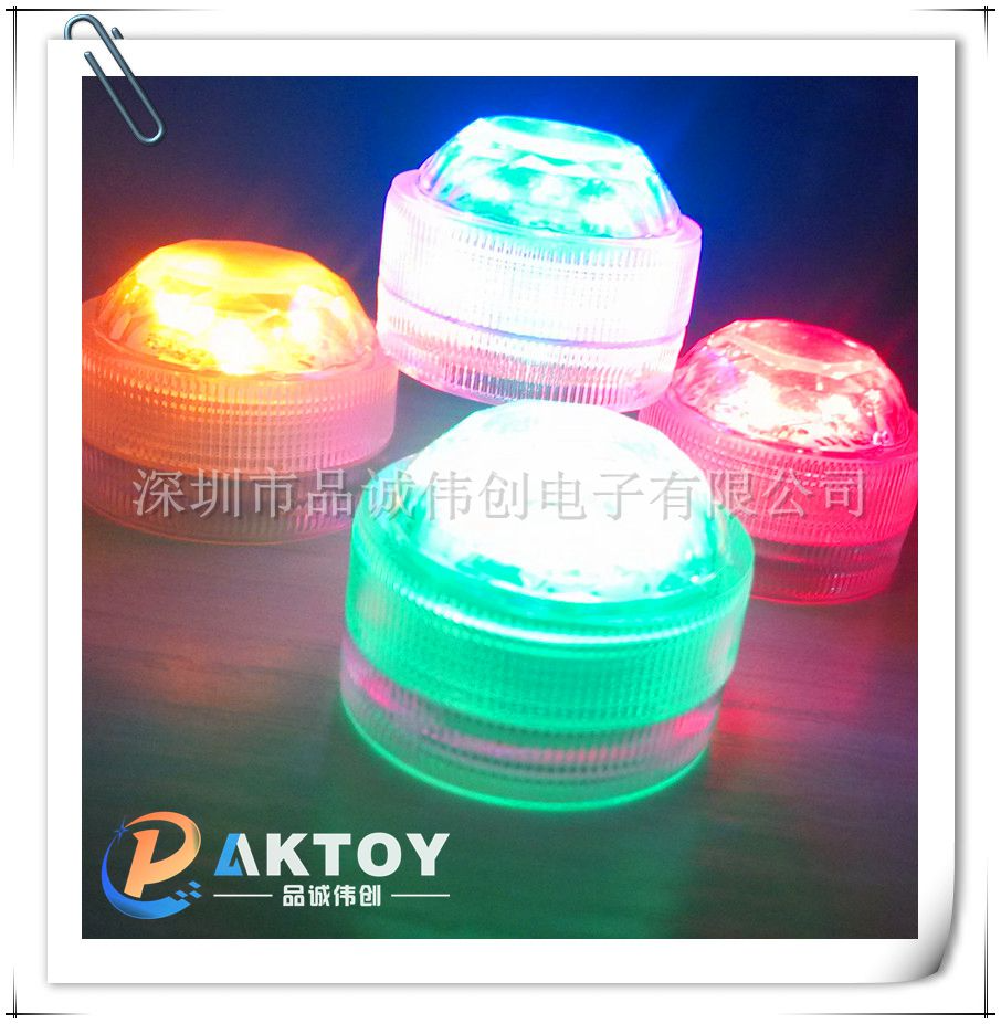 品上市 LED防水灯 发光潜水灯 三灯遥控防水蜡烛灯