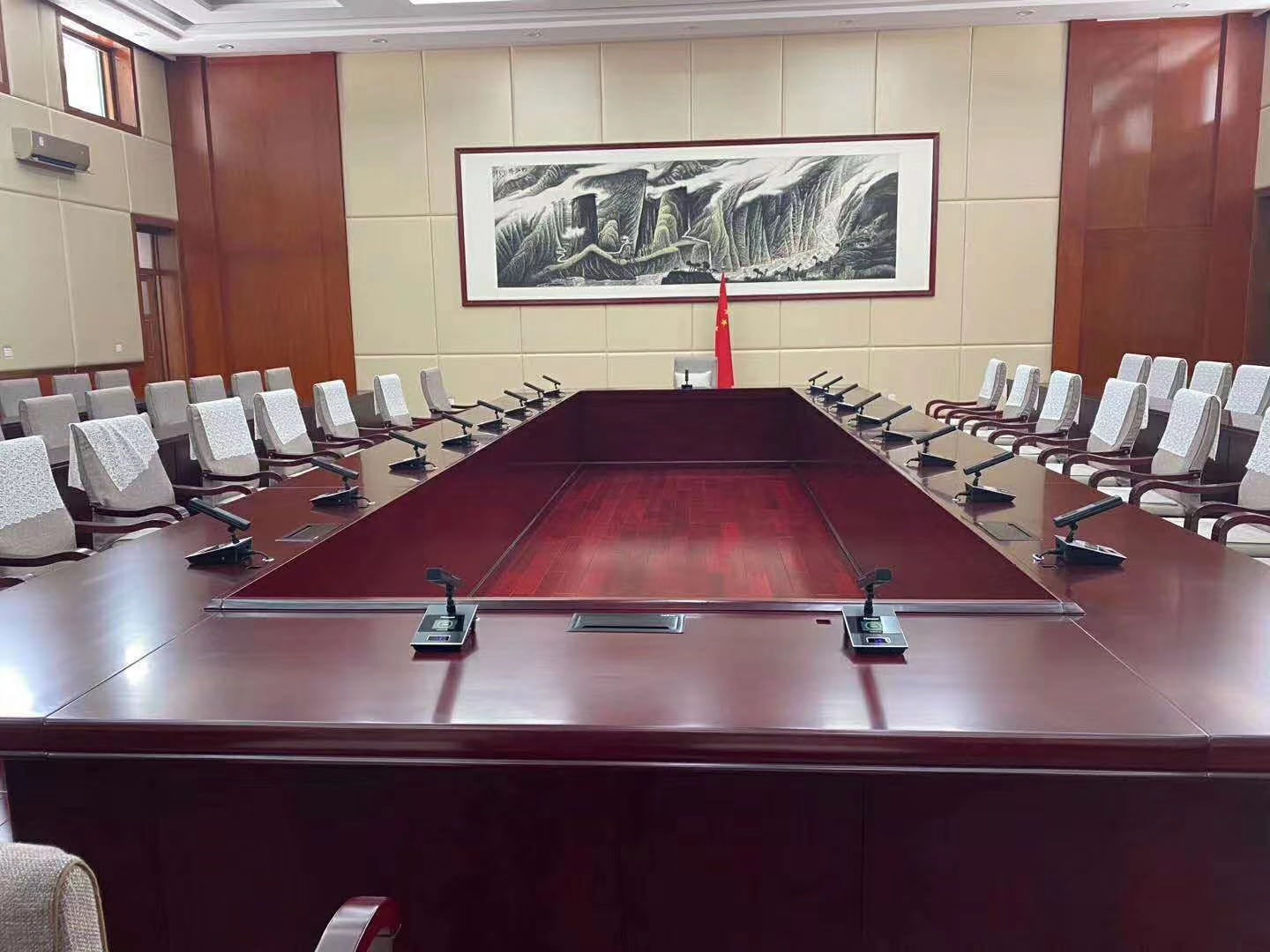 数模双备份政府高规格会议系统解决方案