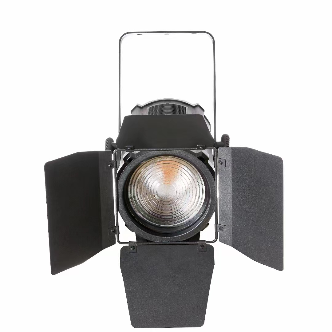200W LED调焦聚光灯