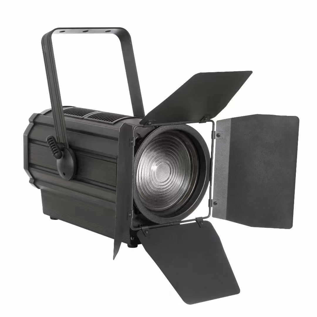 200W LED调焦聚光灯