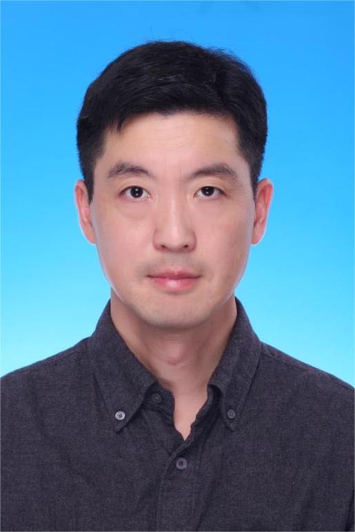 •海南白马广告媒体投资有限公司上海分公司副总经理
