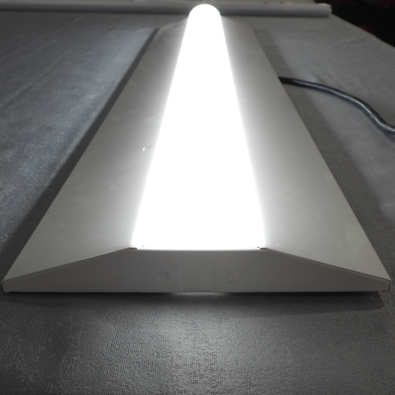 LED一体型照明器具　逆富士型天井ライト50W/8000LM