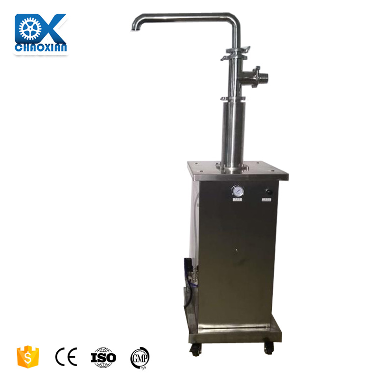 FM6 Vertical liquid feeding machine