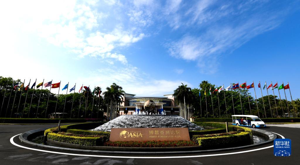 专访：中共治国理政方略为各国提供了借鉴——刚果劳动党总书记穆萨眼中的中国...