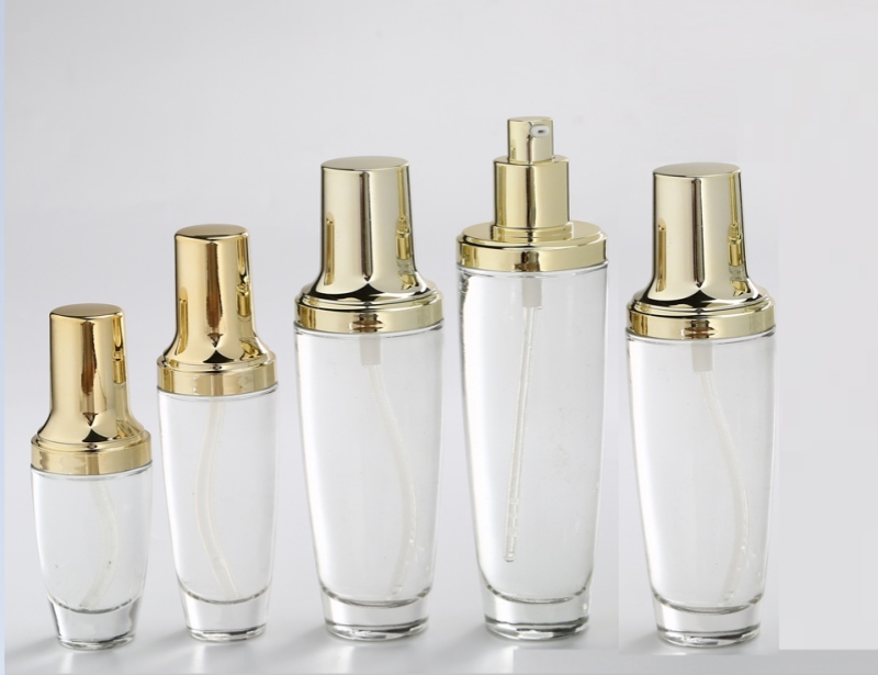 Black Glass Bottles For Skincare Packaging With Gold Screw Caps YF013A