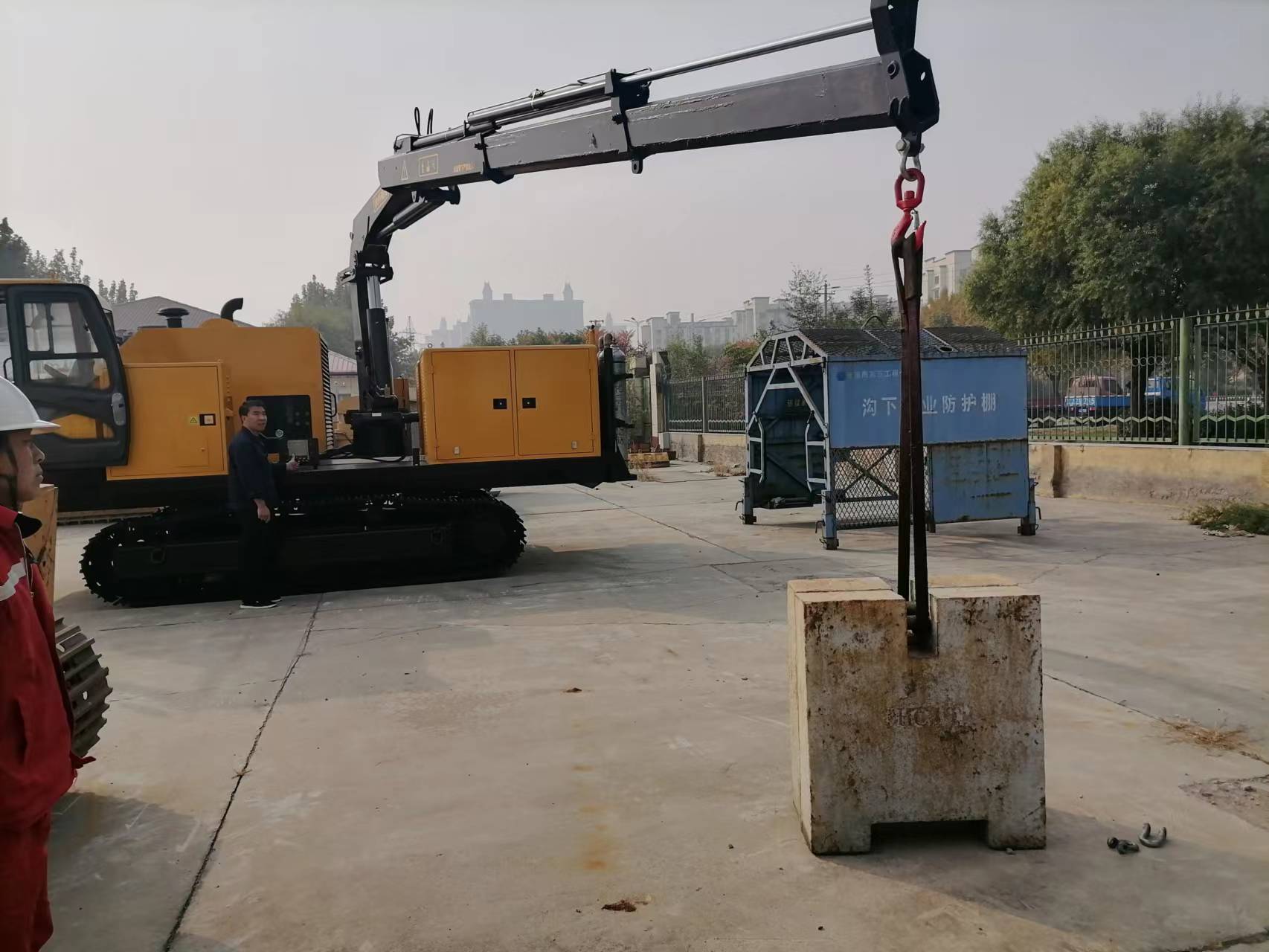 Propelled Crawler Welding Machine