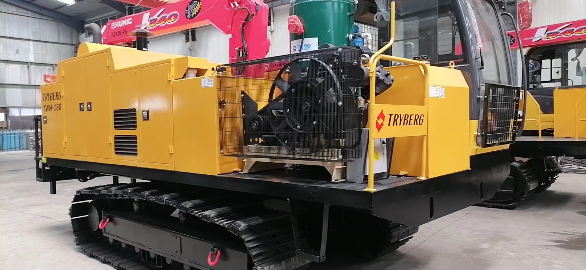 Propelled Crawler Welding Machine