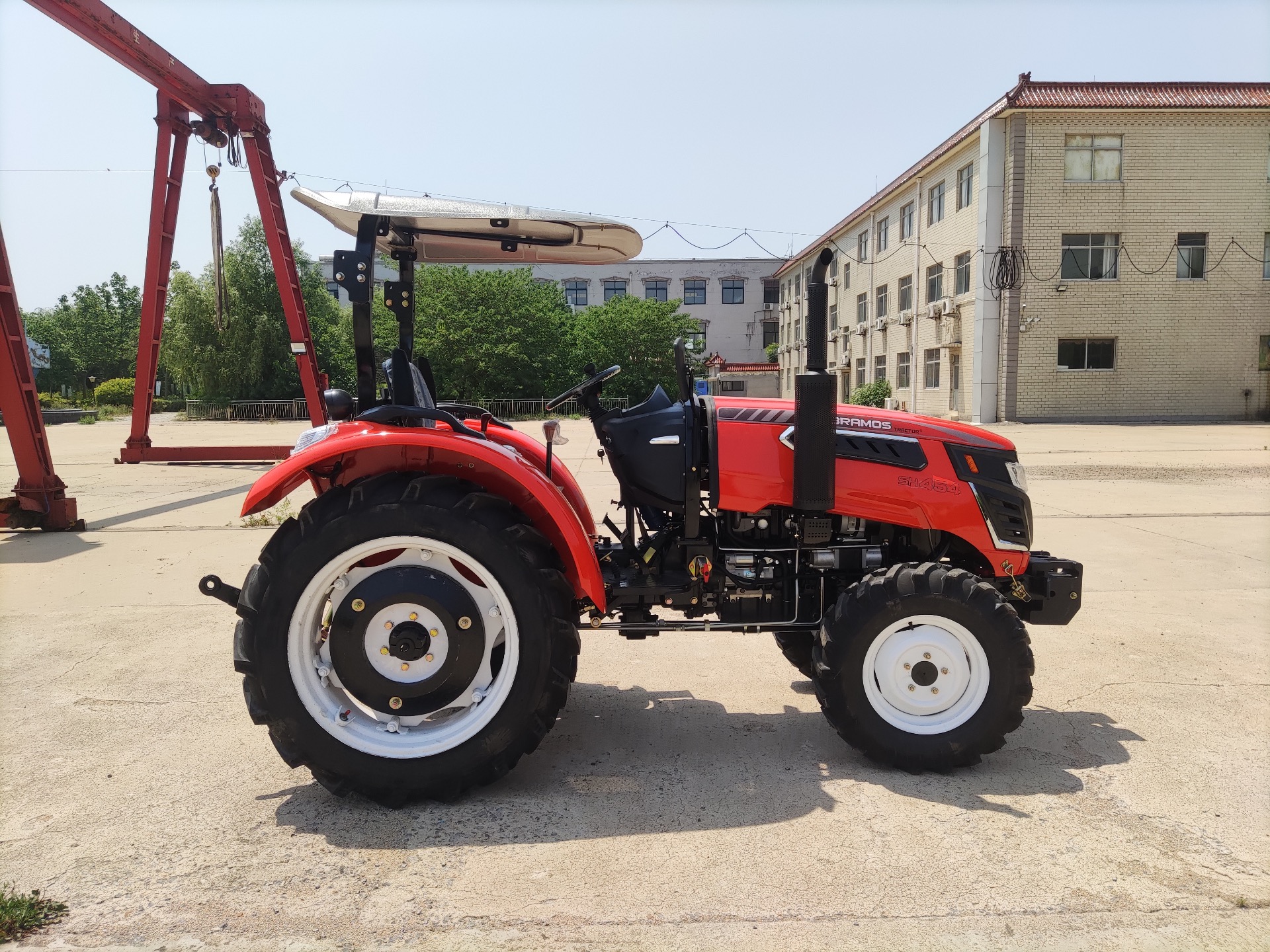 Mini tractor 254